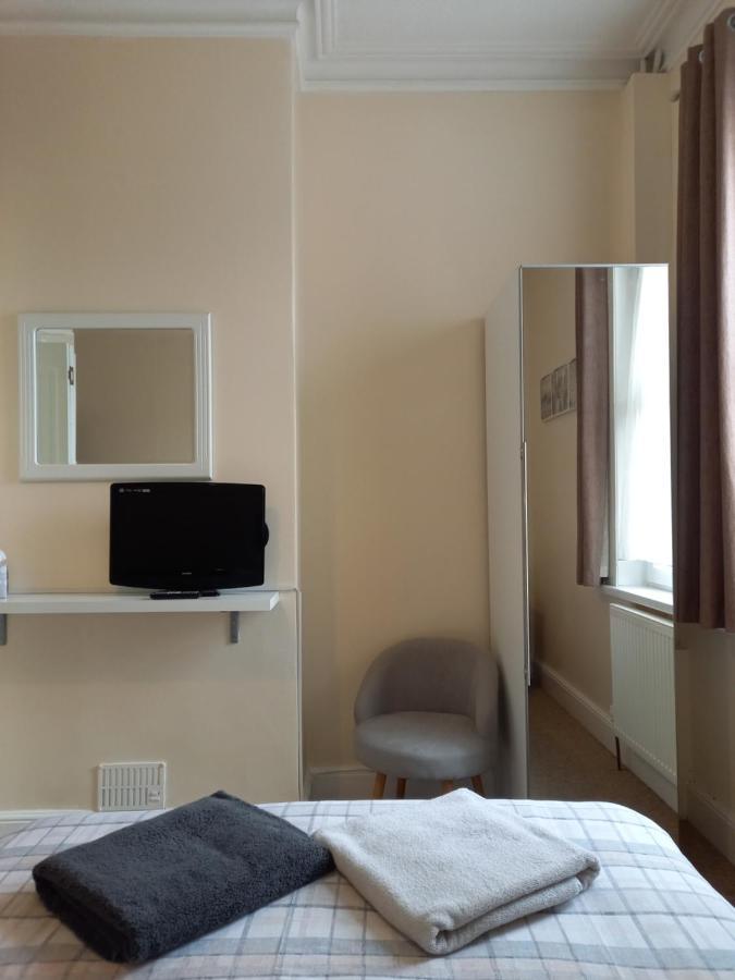Crofton Guest House Weymouth Exterior foto